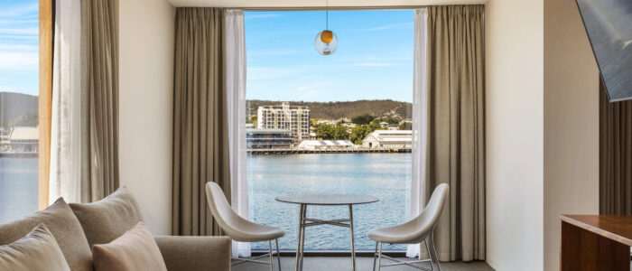 Macq01_Dec_AdamGibson_26